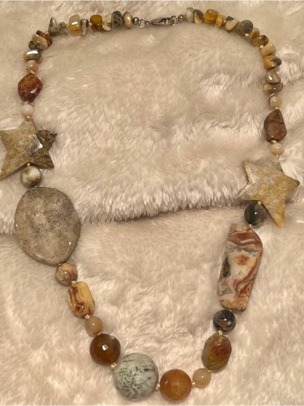 NWOT 🤎 VINTAGE 20” CHUNKY GENUINE JASPER STONE STARS & BEADS PENDANT NECKLACE